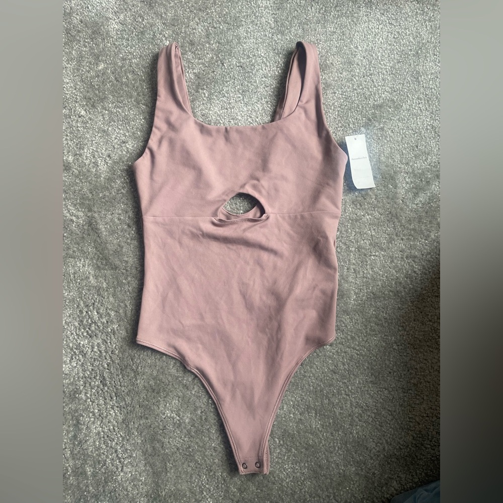 Abercrombie & Fitch Keyhole Bodysuit